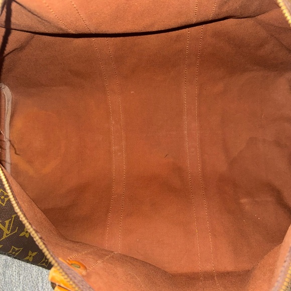 Louis Vuitton Keepall 45 - Picture 8 of 12